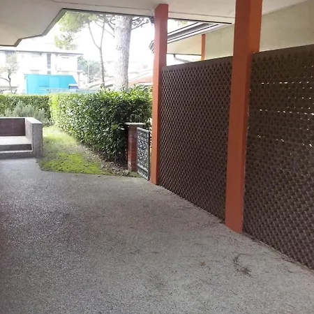 Adorable Surrounded By Garden 650m From The Sea *