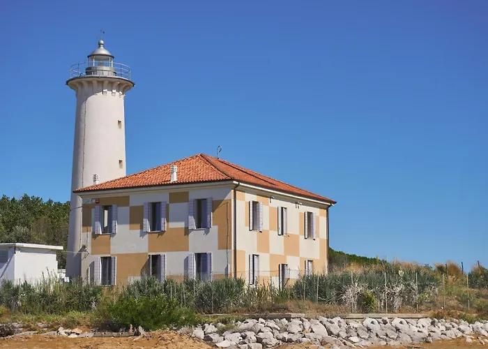 Apartment Adorable Surrounded By Garden 650m From The Sea