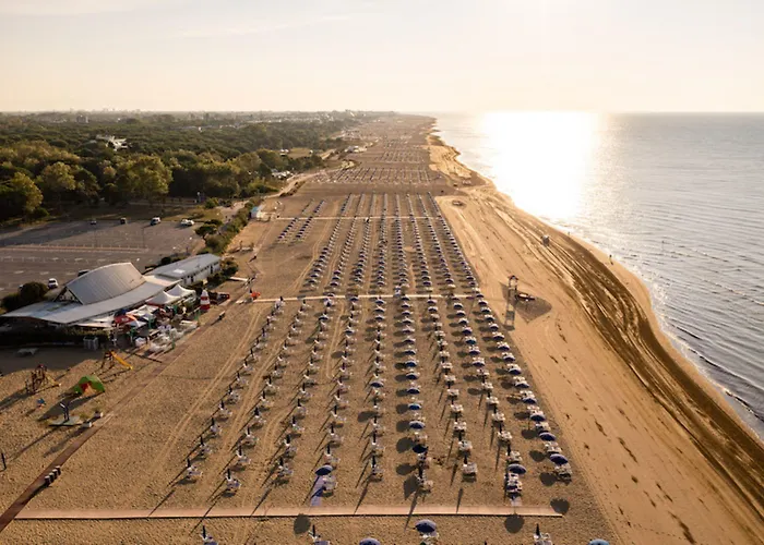 Adorable Surrounded By Garden 650m From The Sea Apartment Bibione